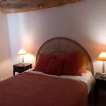 Holiday home La Tourterelle En Auvergne