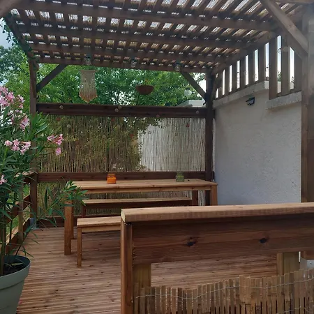 La Tourterelle En Auvergne Prázdninový dům