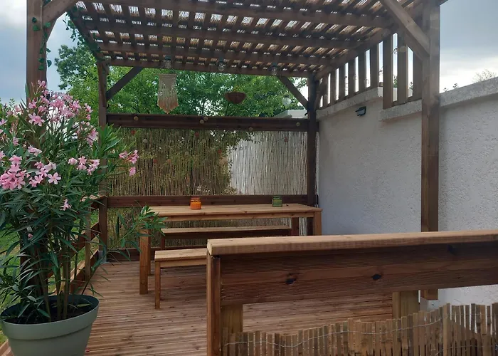 La Tourterelle En Auvergne Prázdninový dům